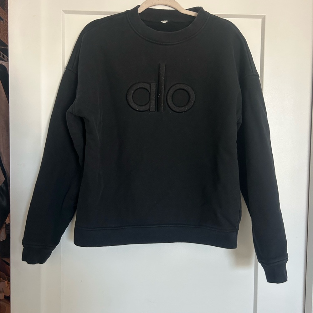 ALO Yoga Black Crewneck Sweater